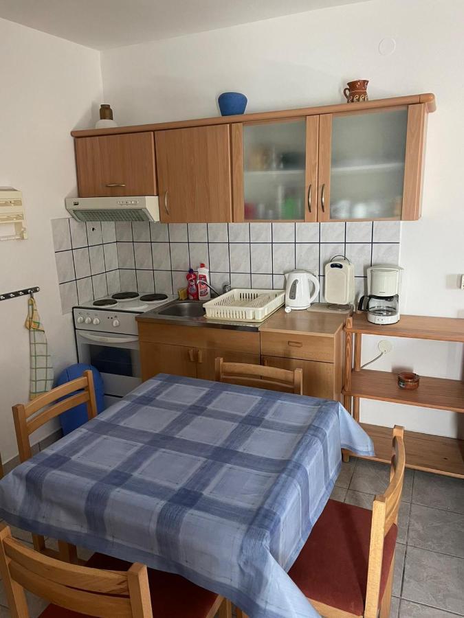 ויר Apartments Zara מראה חיצוני תמונה