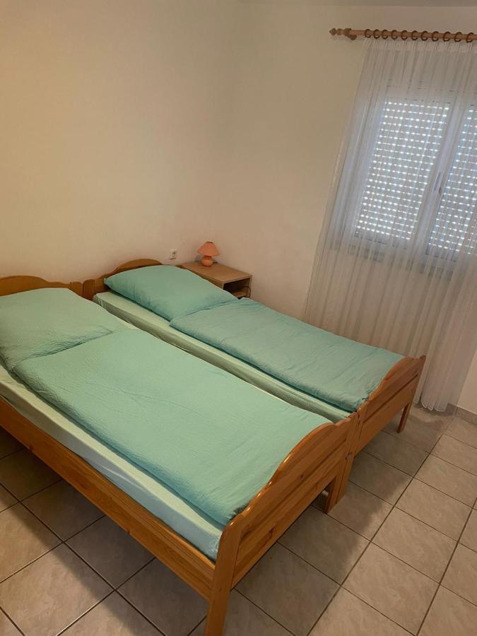 ויר Apartments Zara מראה חיצוני תמונה