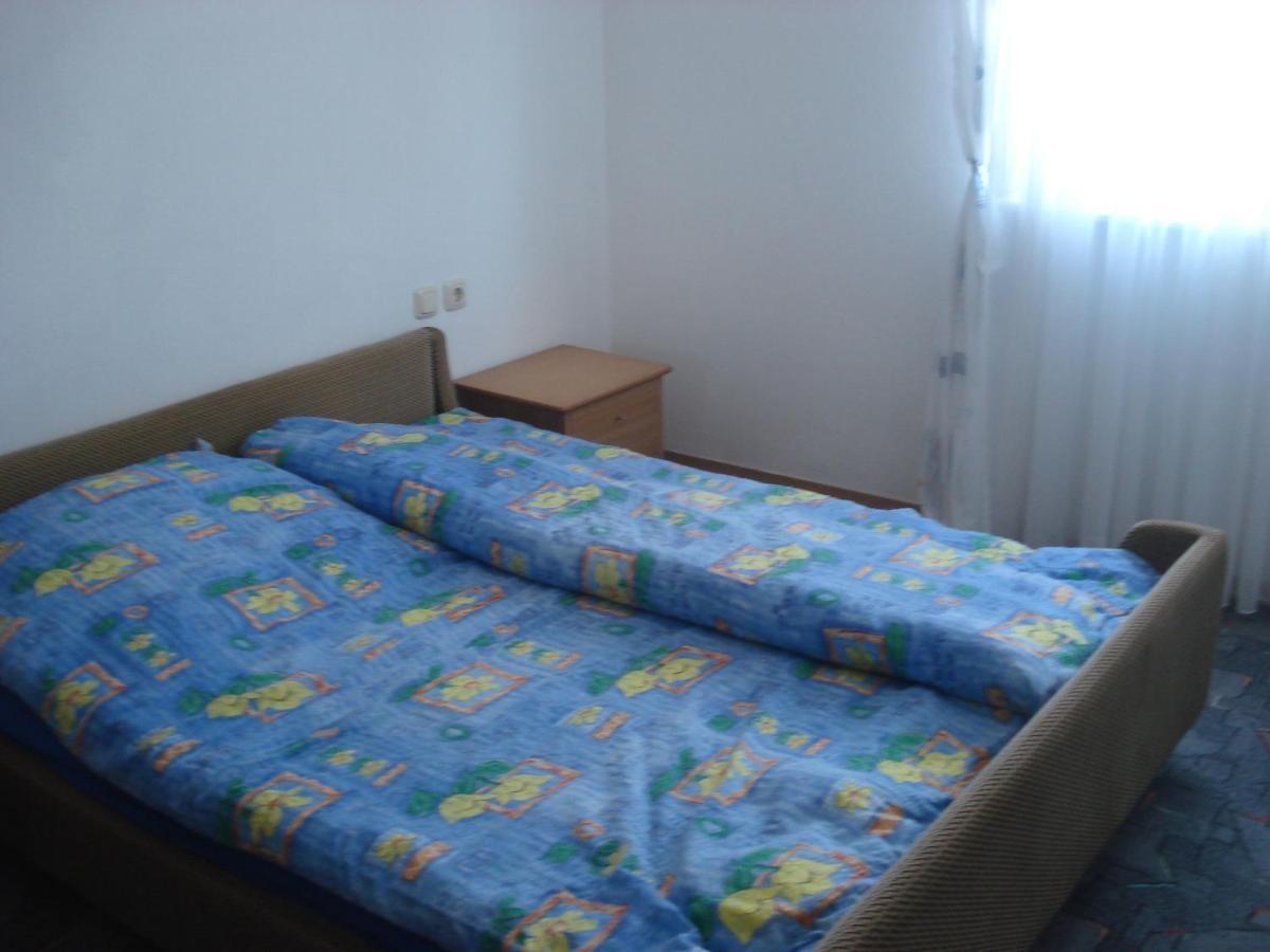ויר Apartments Zara מראה חיצוני תמונה