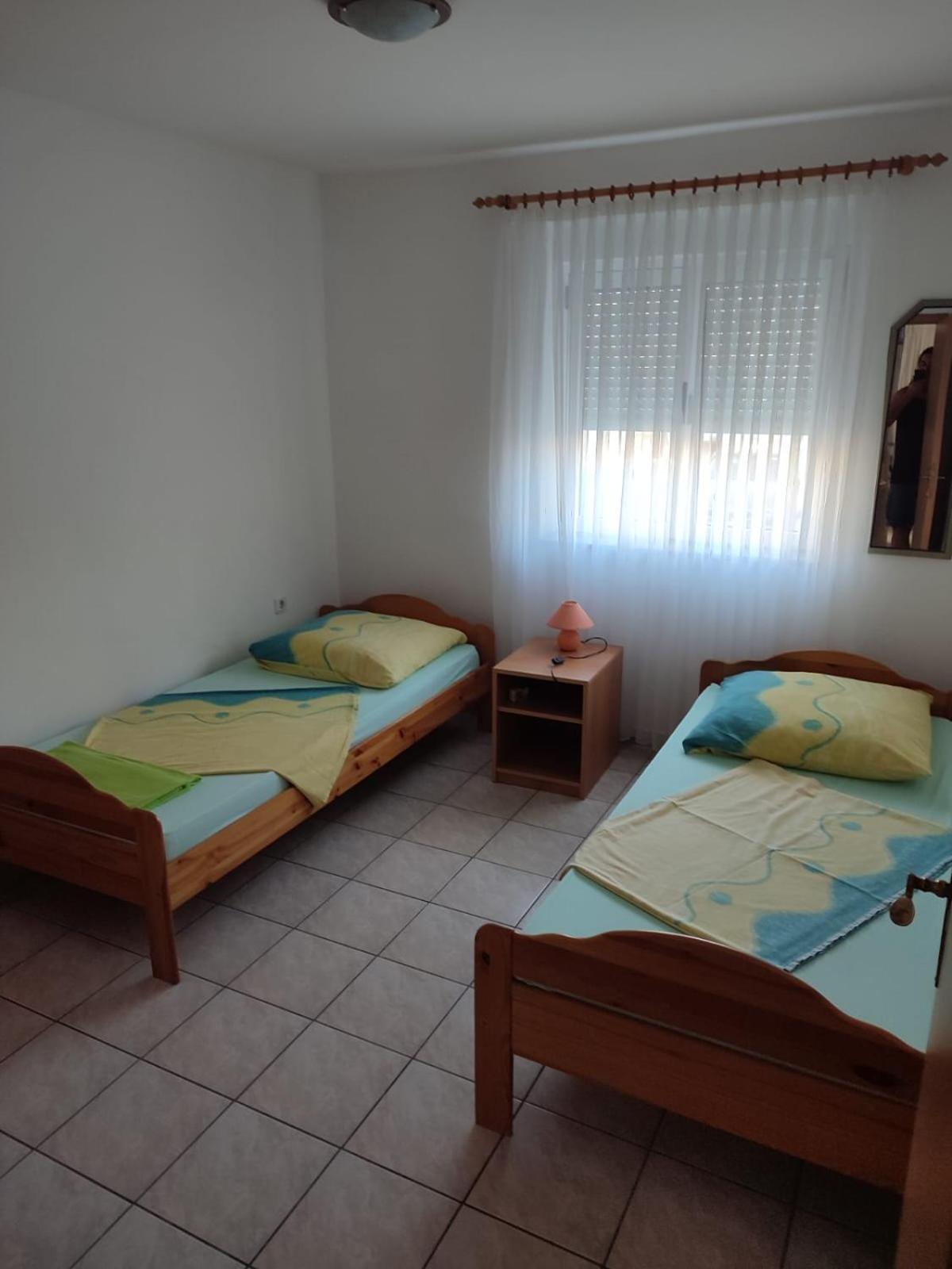 ויר Apartments Zara מראה חיצוני תמונה