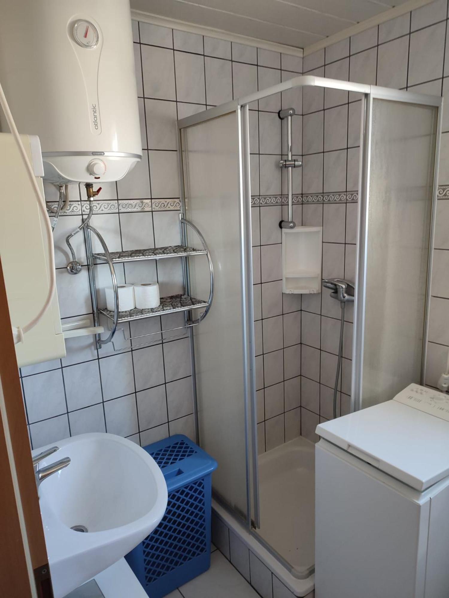 ויר Apartments Zara מראה חיצוני תמונה