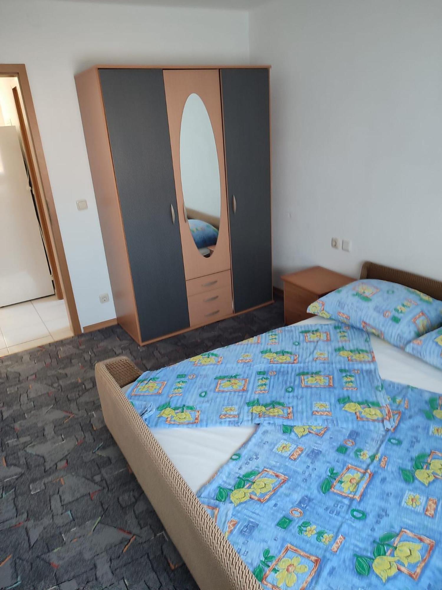 ויר Apartments Zara מראה חיצוני תמונה